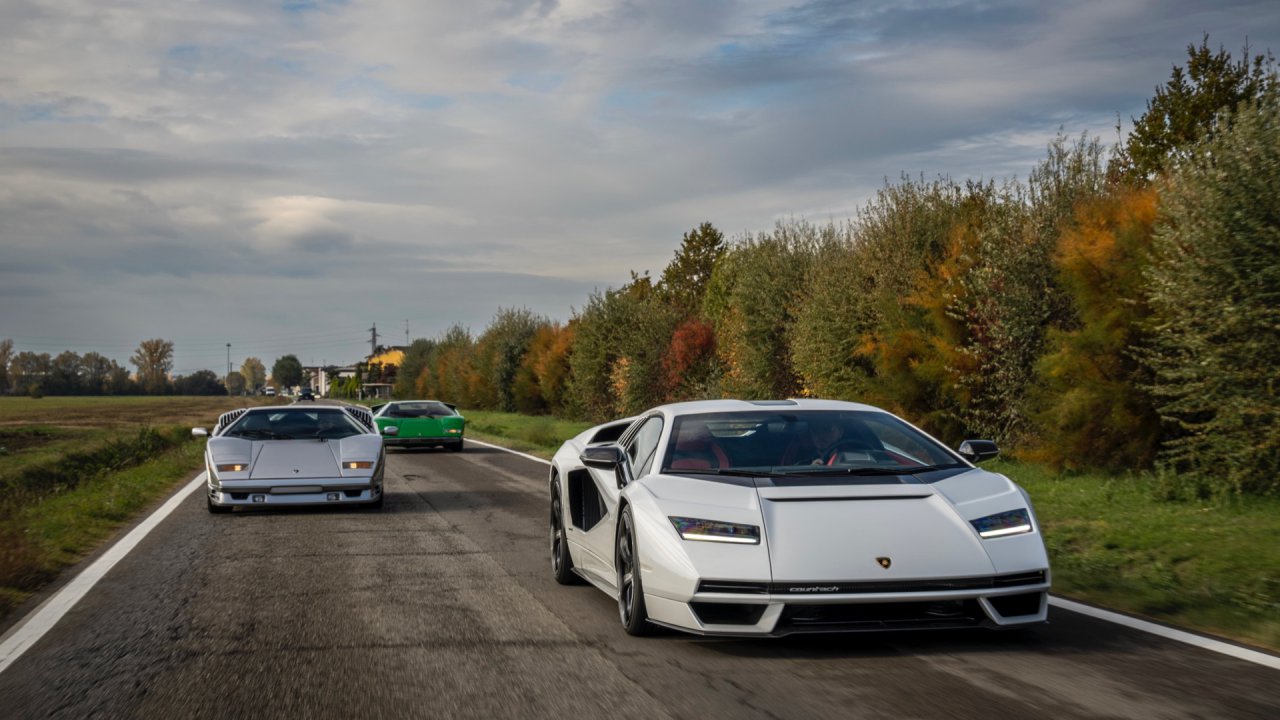 lamborghini countach lpi 800-4, 2022 Lamborghini Countach recalled because rear glass may detach, ClassicCars.com Journal
