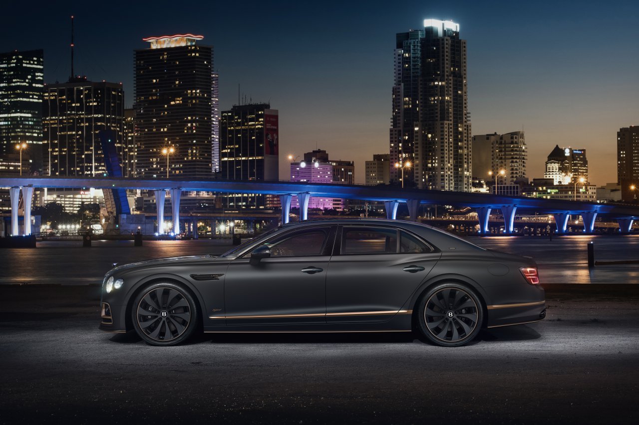 Bentley Flying Spur Hybrid by ‘The Surgeon’