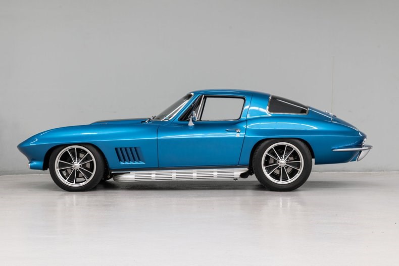 427ci big-block V8 L71 engine